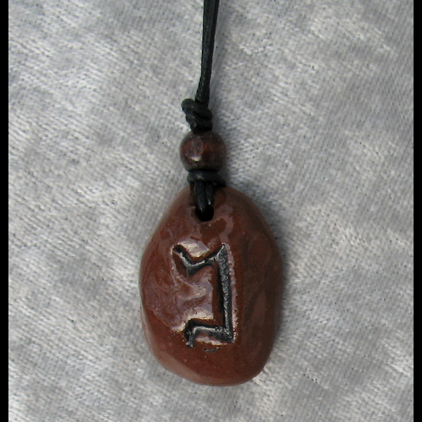 Collier Runique "Perthro"